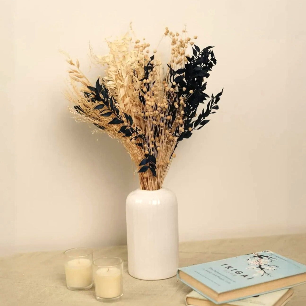 Midnight Blue Dried Flower Bunches | Dry Flowers to Decorate a Flower Vase | Dried Flower Arrangements for Living Space